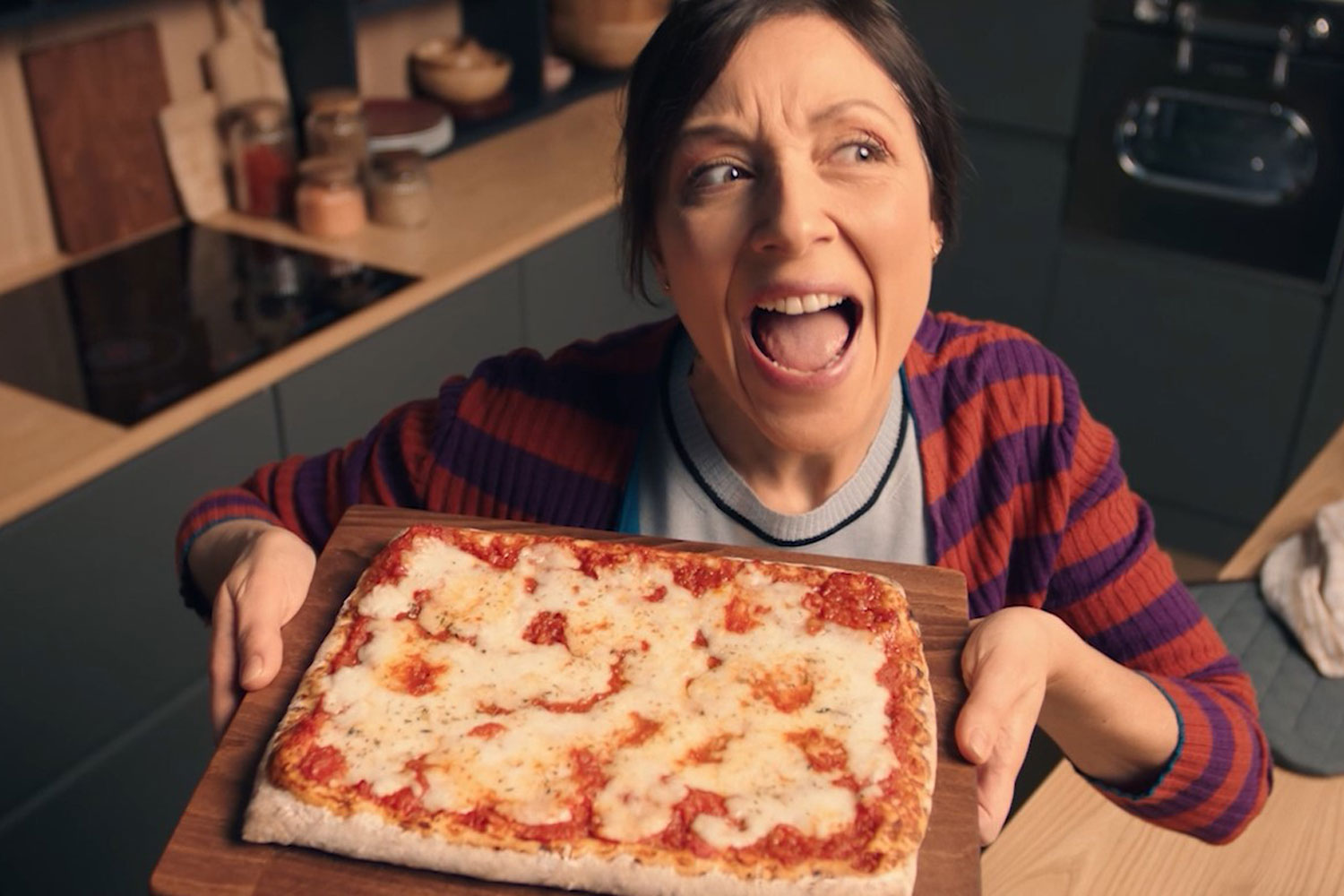 PIZZA REGINA – cambiate opinione sul cornicione